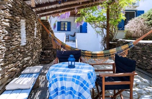 Korissia Villa | Traditional Village House In Kea