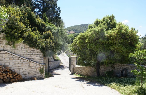 Petaleia House | Traditional village house with fantastic sea views