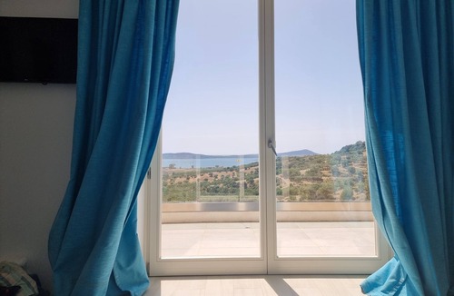 Messinia Villa | Traumvilla mit Blick auf die Bucht von Navarino - 5 min zum Strand und Golfplatz