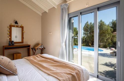 Eleios-Pronnoi House | Tree of Life