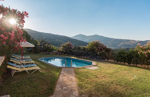 Triopetra House | Triopetra Luxury Villas Panagia(Dimitris)