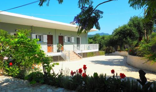 Kastrosikia Apartment | TSOUMAS HOUSE