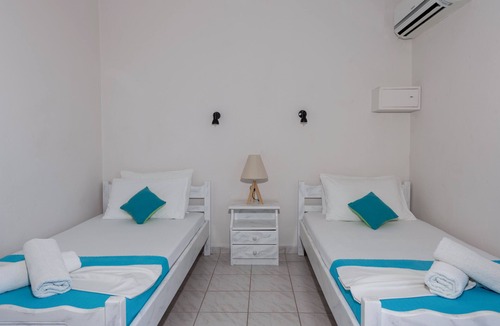 Alykes Apartment | Two Bedroom Apartment (4 pax) - The Lofos Studios