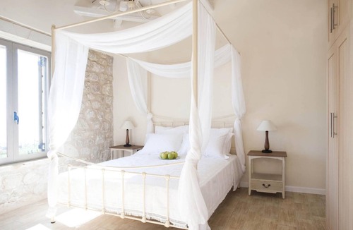 Riglia Villa | Two Bedroom Maisonette Villa - IRIDA