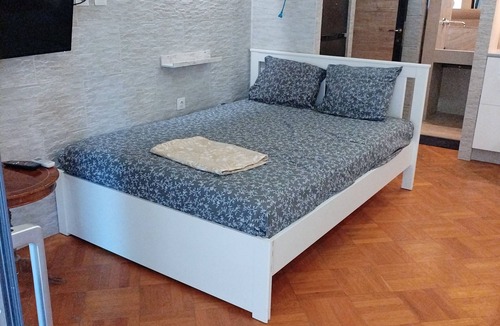 Thessaloniki House | Two Big Waterfront Apartments in Same Building