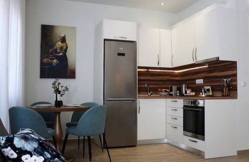 Kavala Apartment | Under the Aqueduct boutique house *Amazing Aqueduct view!*