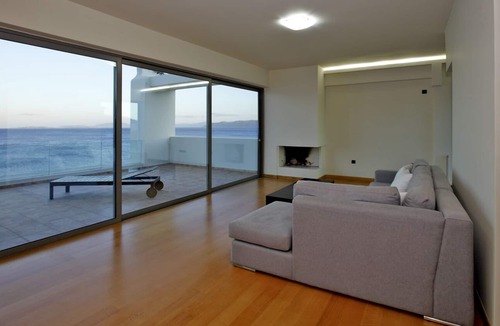 Agii Theodori Apartment | Unique Sea View Apartment