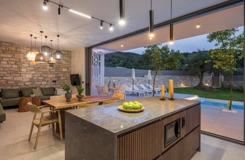 Filippos Villa | Unique Villa Grego, Heated Pool