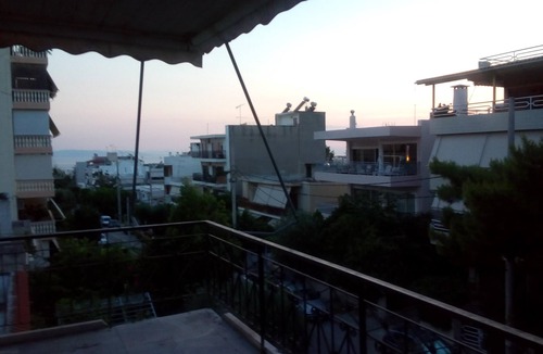 Glyfada House | Urban resort appartment