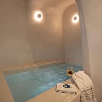 Karterados Villa | Utopia Suites Santorini