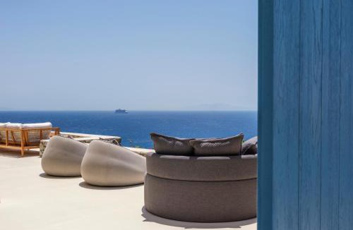 Ornos House | V&V Guest House - Luxury Suites