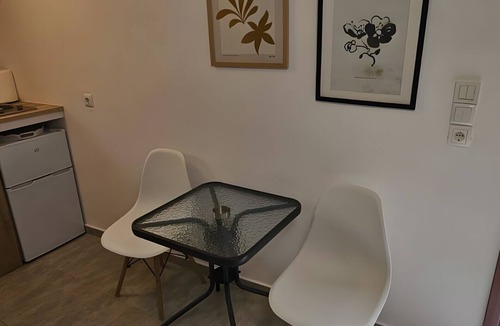 Karavostasi House | Vacation Home "Oikies Verde III-F" near Beach with Private Terrace & Wi-Fi
