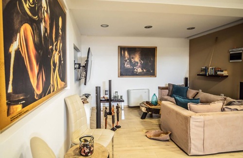 Milatos House | Vacationers of all ages will feel right at home in this great vacation home, which has been very tas