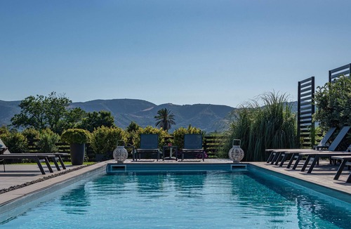 Alikianos Villa | Vega villa - Six Bedroom Villa, Sleeps 14