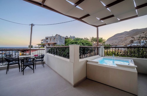 Khora Sfakion Apartment | VENTUS Luxury Suites