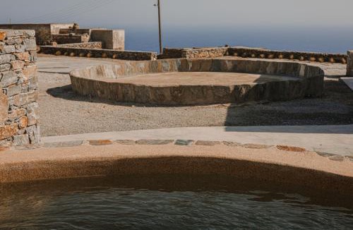 Ano Meria Apartment | Venue Villas - Folegandros