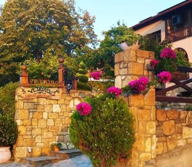 Agios Nikolaos Apartment | Vetrinos Apartments