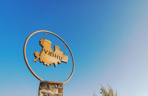 Kalafatis Villa | Vibhu Estate 14 Suites and Bedrooms