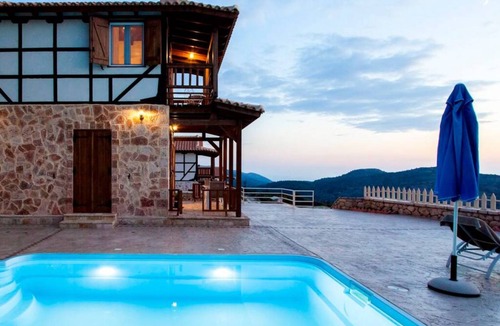Lefkas Villa | Villa ∙ 1 bedroom ∙ 4 guests