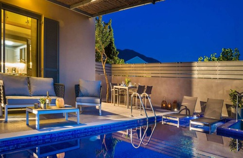 Frourion Villa | Villa ∙ 1 bedroom ∙ 4 guests