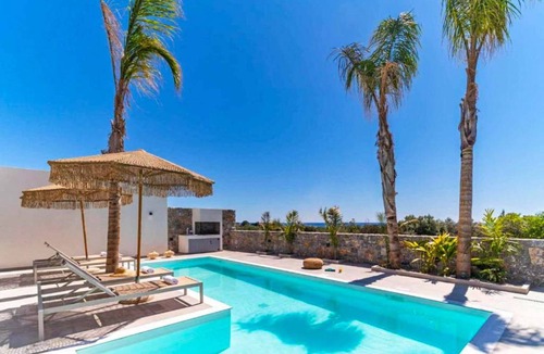 Gennadi Villa | Villa ∙ 2 bedrooms ∙ 4 guests