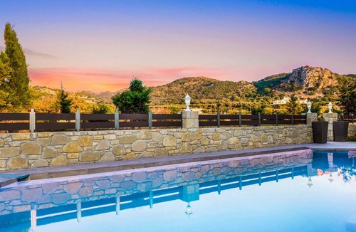 Nopigia Villa | Villa ∙ 2 bedrooms ∙ 4 guests
