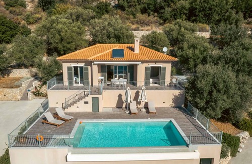 Aetos Villa | Villa ∙ 2 bedrooms ∙ 4 guests