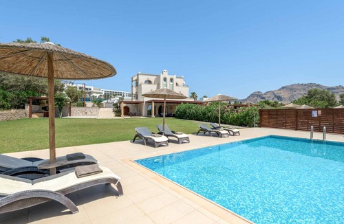 Kiotari Villa | Villa ∙ 3 bedrooms ∙ 6 guests