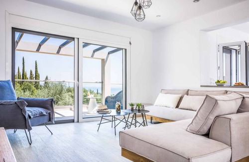 Leivathos Villa | Villa ∙ 3 bedrooms ∙ 6 guests