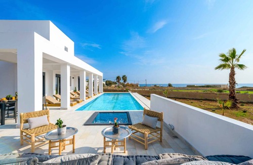 Lahania Villa | Villa ∙ 4 bedrooms ∙ 8 guests