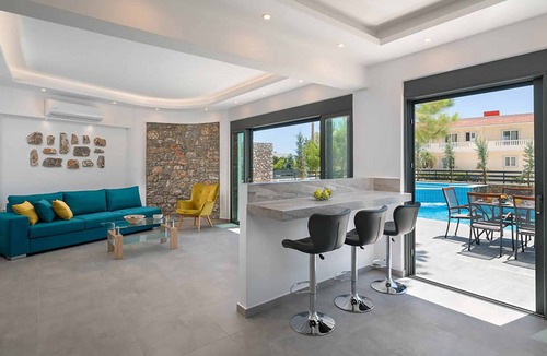 Lardos Villa | Villa ∙ 6 bedrooms ∙ 6 guests