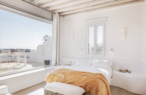 Kalafatis Villa | Villa ∙ 8 bedrooms ∙ 16 guests