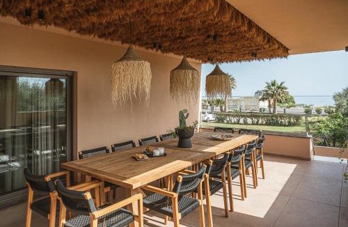 Agia Villa | Villa Agali - "Free" heated pool & 70m to Sea!
