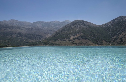 Vrachasi Villa | Villa Aires