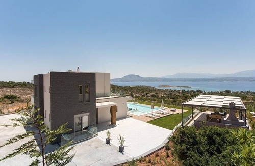 Marathi Villa | Villa Alas