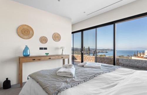 Kilada Villa | Villa Alchaca - New Magnificent Villa with Infinity Pool & Tennis