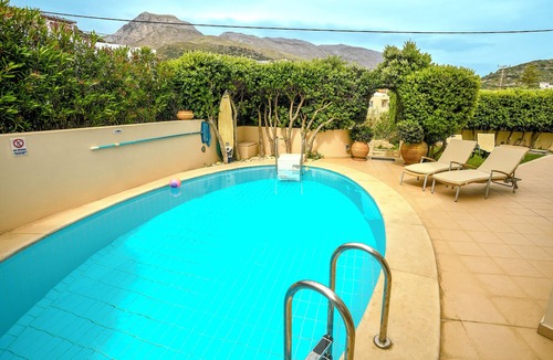Agios Vasileios House | Villa Alkisti, private pool, near the beach, located in the center of village