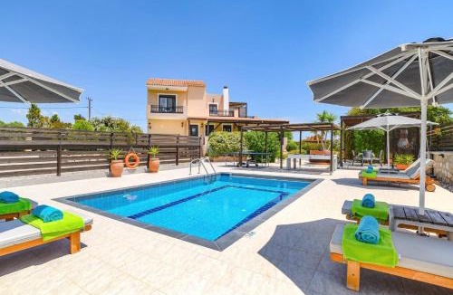 Gennadi Villa | Villa Alnika Azalea by Villa Plus