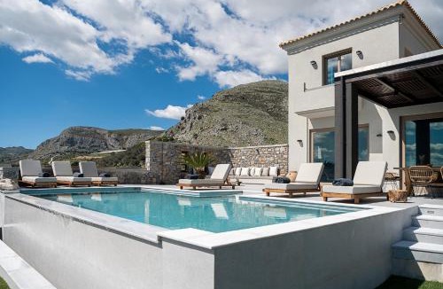 Asites Villa | Villa Amavi - Private heated pool