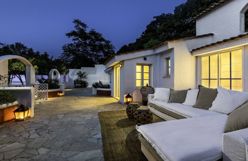 Ixia Villa | Villa Amelie