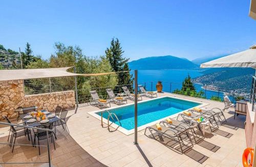 Agia Efimia Villa | Villa Amore Sunrise by Villa Plus