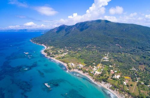 Agios Matthaios Villa | Villa Angela