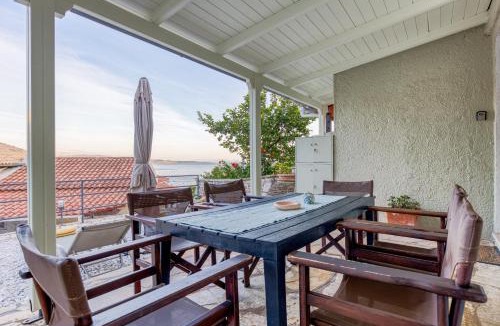 Katavolos Villa | Villa Angeliki by Tsiolis Family
