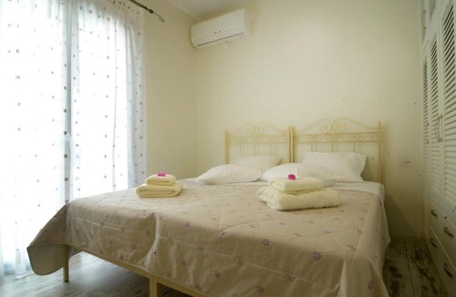 Petaleia Villa | Villa Angie Nymfes Corfu Villa