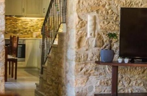 Aggeliana Villa | Villa Ani | Traditional Rustic Villa with Private Pool & BBQ