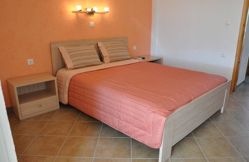 Sarakiniko House | Villa Annilena
