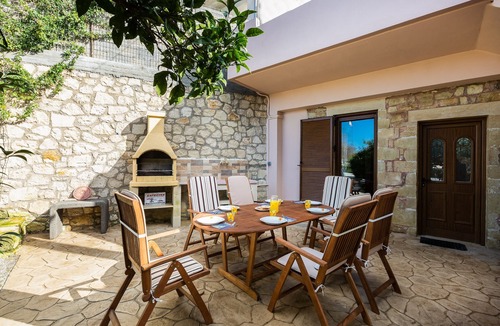 Monopari Villa | Villa Antheon - Three Bedroom Villa with Private Pool