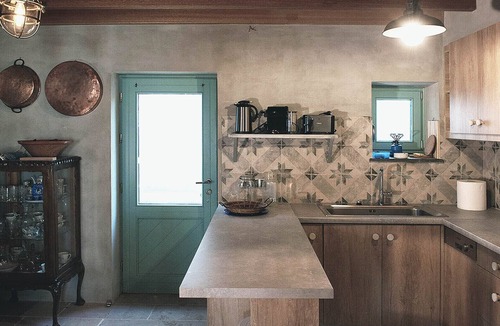 Marathokampos Villa | Villa Antonio Samos from the 19th century