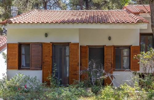 Sane House | Villa Anty Holiday Home in Sani, Chalkidiki—Private Terrace & Pine Forest Views