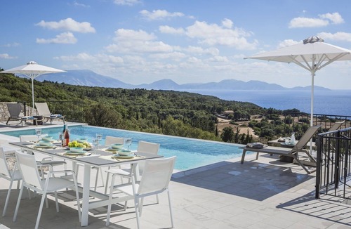 Antipata Villa | Villa Apollonia - Five Bedroom Villa, Sleeps 10